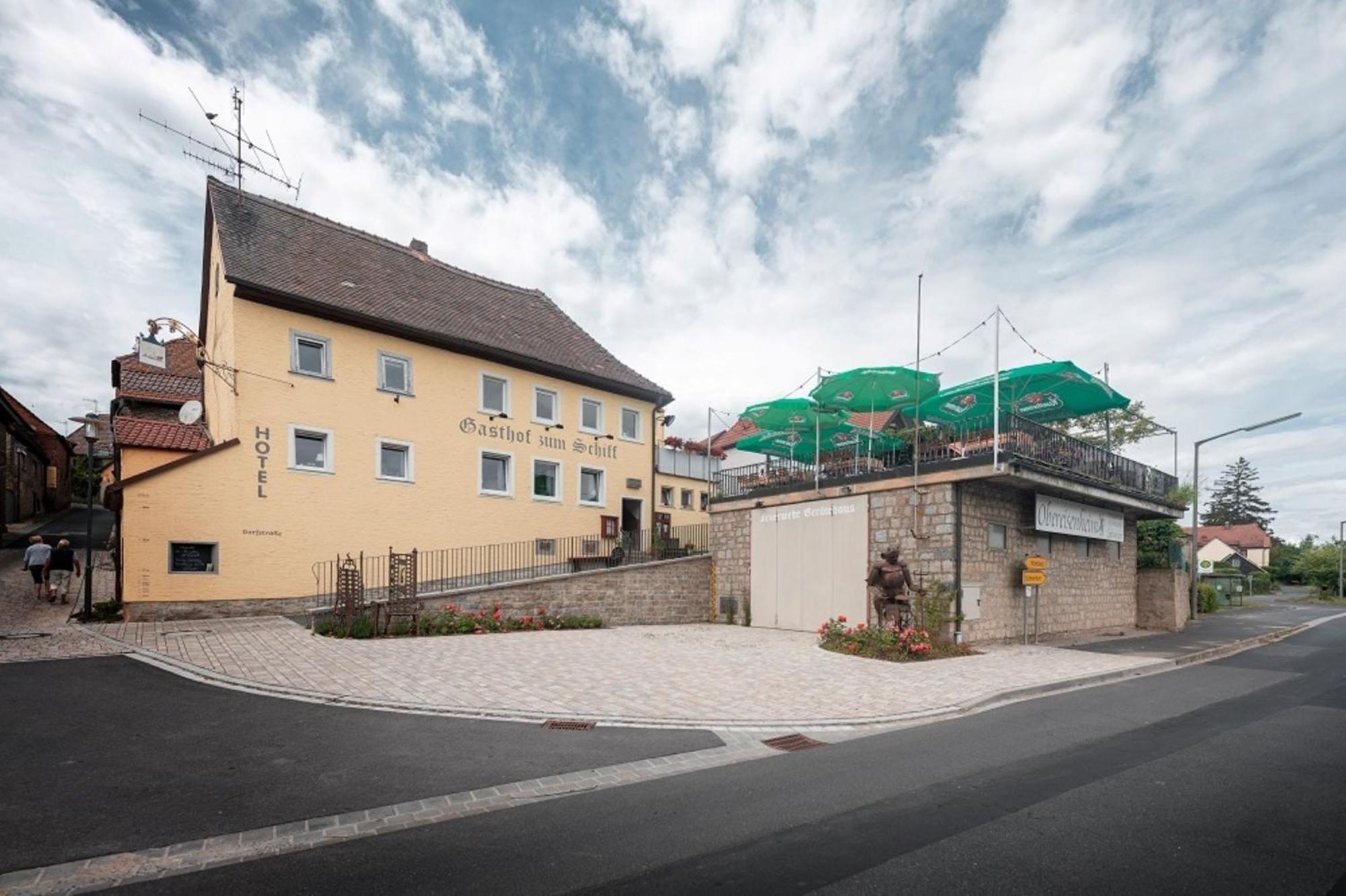Gasthof Zum Schiff Obereisenheim Exterior photo